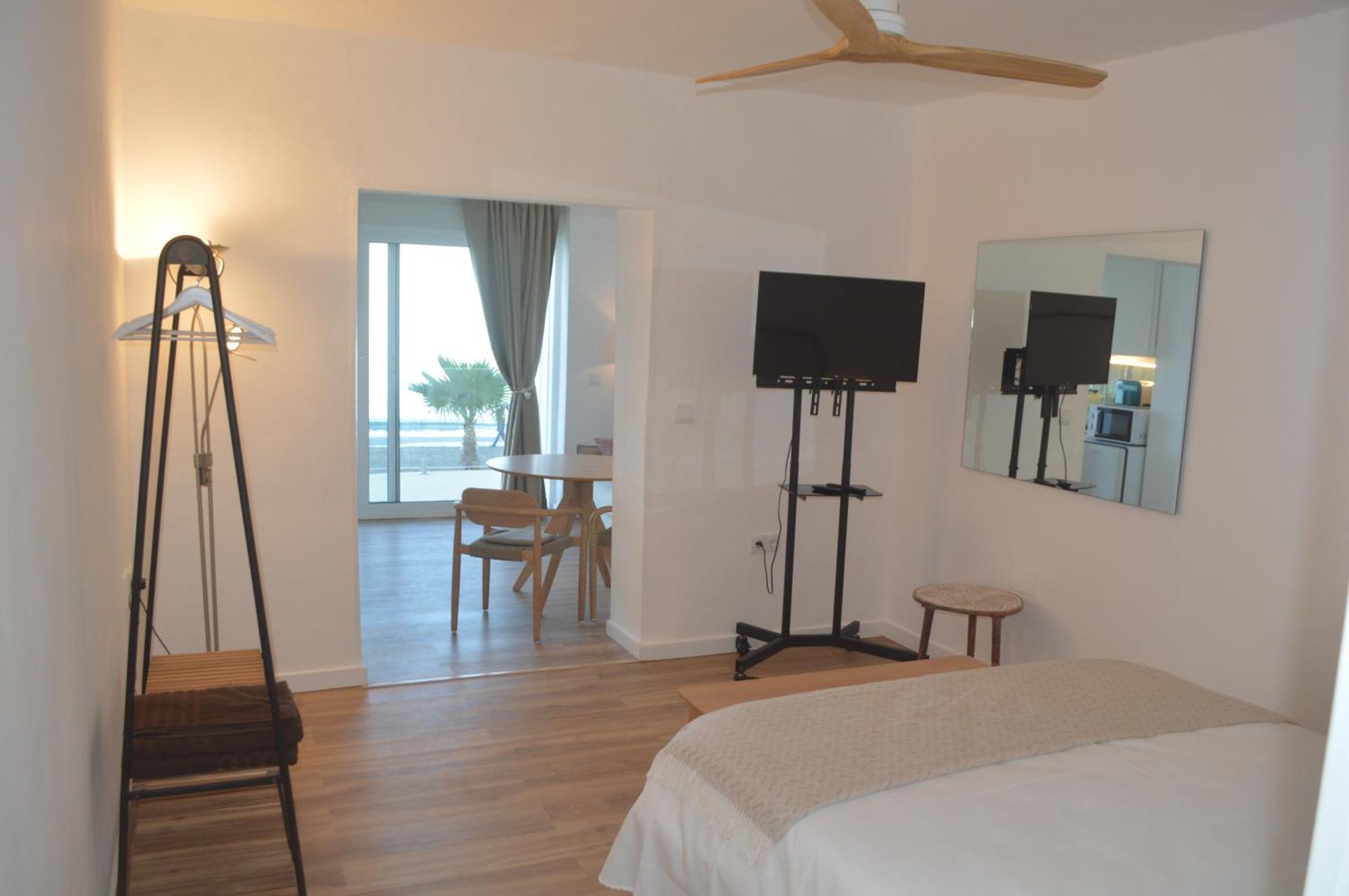 אליקאנטה Maravilloso Apartamento Amanecer Cabo A Pie De Playa Y Mar En Chalet Roquetes מראה חיצוני תמונה